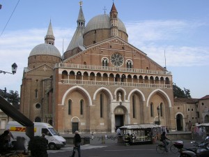 Basilika_des_hl__Antonius